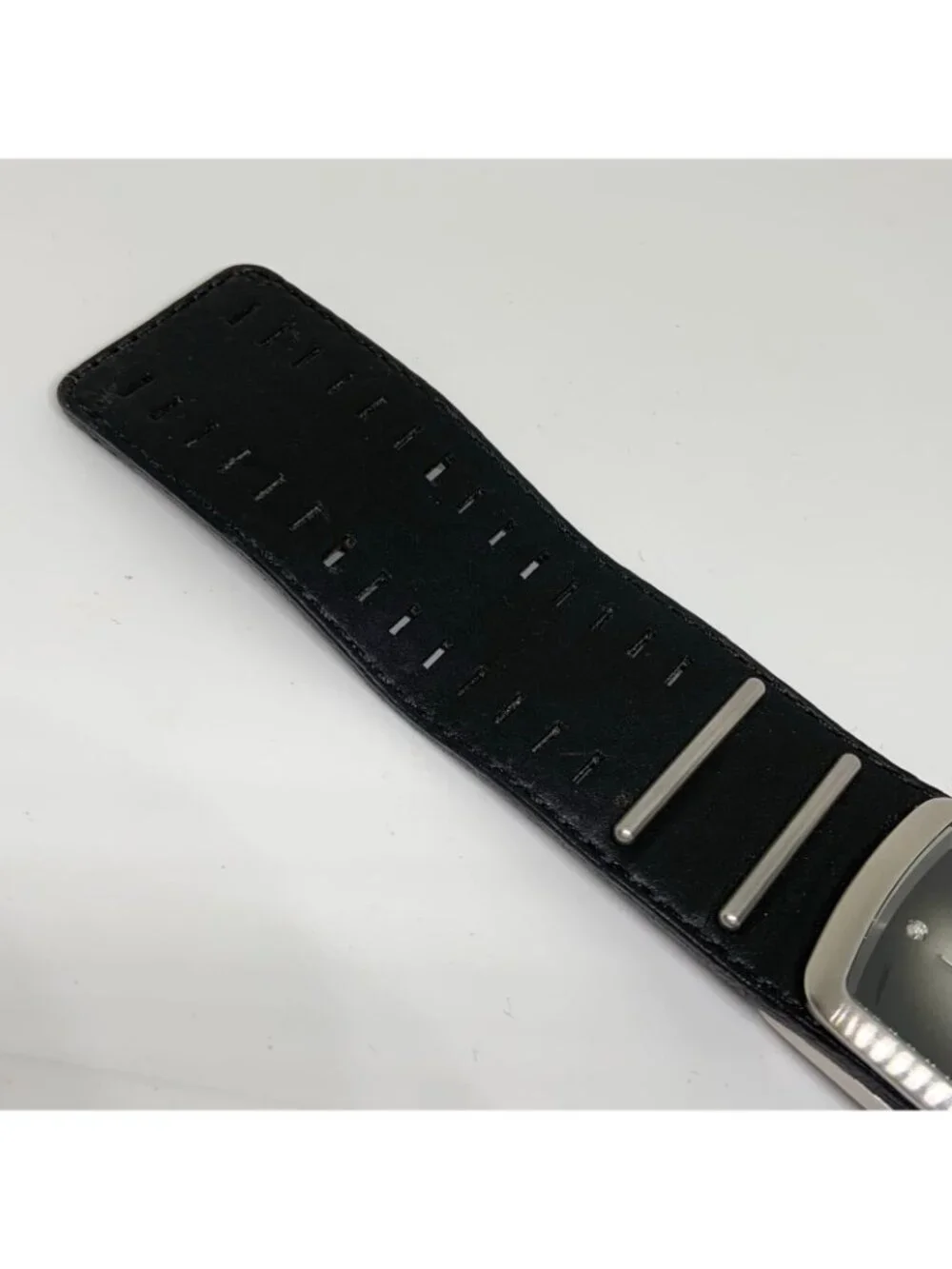 Nixon Royalty The Duke Watch 38mm real Diamond Swiss parts Leather Band running